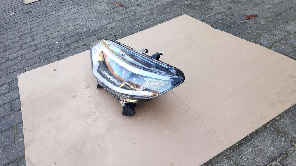 Frontscheinwerfer Suzuki Swift V LED Links Scheinwerfer Headlight