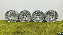 Laden Sie das Bild in den Galerie-Viewer, 1x Alufelge 16 Zoll 6.5" 5x112 49ET 2464011302 Mercedes-Benz Cla X117 C117 FEL9838162583zp