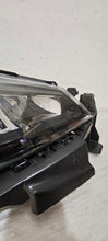 Laden Sie das Bild in den Galerie-Viewer, Frontscheinwerfer Seat Ibiza I V 6F1941006E LED Rechts Scheinwerfer Headlight SCH1868019214wd
