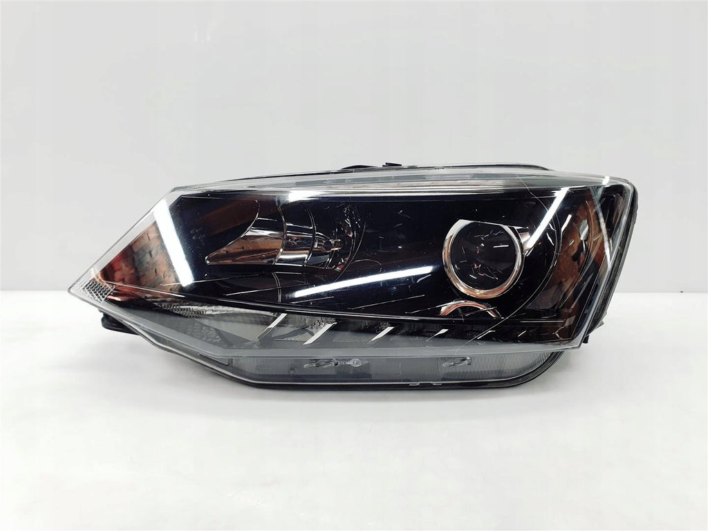 Frontscheinwerfer Skoda Fabia III Links Scheinwerfer Headlight SCH4025781417ok