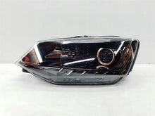 Laden Sie das Bild in den Galerie-Viewer, Frontscheinwerfer Skoda Fabia III Links Scheinwerfer Headlight SCH4025781417ok