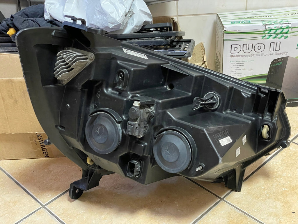 Frontscheinwerfer Renault Master III 260607867R Links Scheinwerfer Headlight