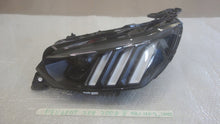 Laden Sie das Bild in den Galerie-Viewer, Frontscheinwerfer Peugeot 2008 208 II 9850177680 LED Links Headlight