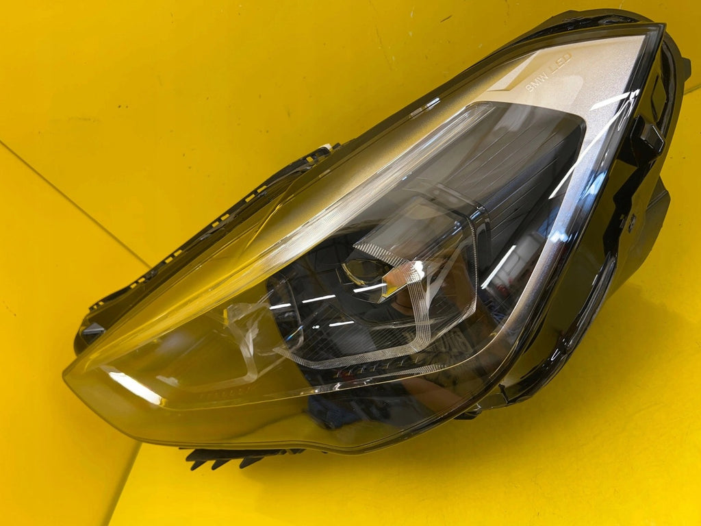 Frontscheinwerfer BMW X1 F48 5A0117702 LED Ein Stück (Rechts oder Links) SCH4602486031le