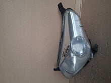 Laden Sie das Bild in den Galerie-Viewer, Frontscheinwerfer Toyota Urban Links Scheinwerfer Headlight SCH8675378591gz