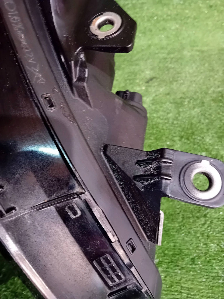 Frontscheinwerfer Kia Sportage V 92102R2100 Rechts Scheinwerfer Headlight SCH3885537736js