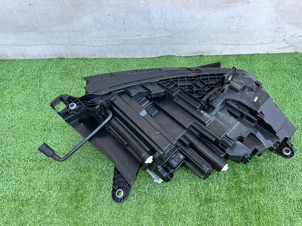 Frontscheinwerfer Skoda Enyaq 5LB941015A Full LED Links Scheinwerfer Headlight