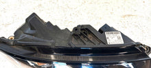 Load image into Gallery viewer, Frontscheinwerfer Skoda Fabia III 6V1941016F Rechts Scheinwerfer Headlight SCH6447113283qi