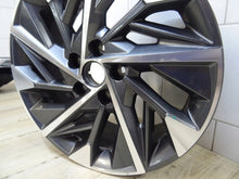 Laden Sie das Bild in den Galerie-Viewer, 1x Alufelge 18 Zoll 7.5" 5x112 51ET Glanz Graphit 52910-N7220 Hyundai Tucson FEL1795631622ab