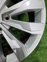 Load image into Gallery viewer, 1x Alufelge 17 Zoll 7.0" 5x112 2GA601025A VW T-Roc Troc Rim Wheel FEL9309275589io