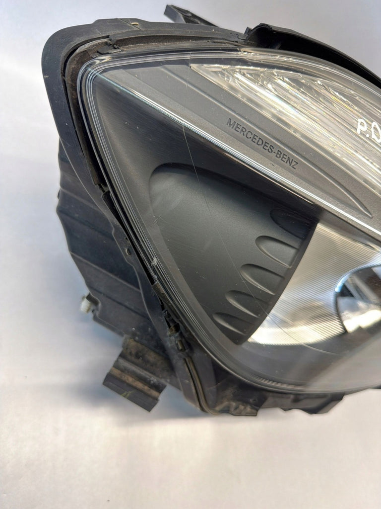 Frontscheinwerfer Mercedes-Benz W176 A1768200461 Rechts Scheinwerfer Headlight SCH9355413430fr