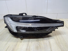 Load image into Gallery viewer, Frontscheinwerfer Volvo Xc60 II 32342515 Rechts Scheinwerfer Headlight SCH6670865309ay