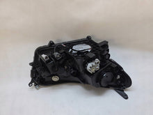 Laden Sie das Bild in den Galerie-Viewer, Frontscheinwerfer Toyota SPP15801 W3049K03 Links Scheinwerfer Headlight SCH9518181867ll