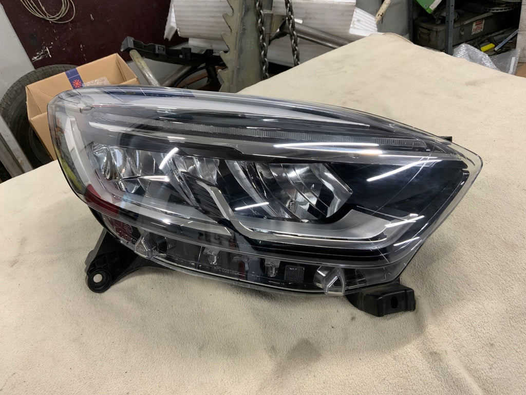 Frontscheinwerfer Renault Captur I 260101671R FULL LED Rechts Headlight