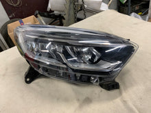 Laden Sie das Bild in den Galerie-Viewer, Frontscheinwerfer Renault Captur I 260101671R FULL LED Rechts Headlight