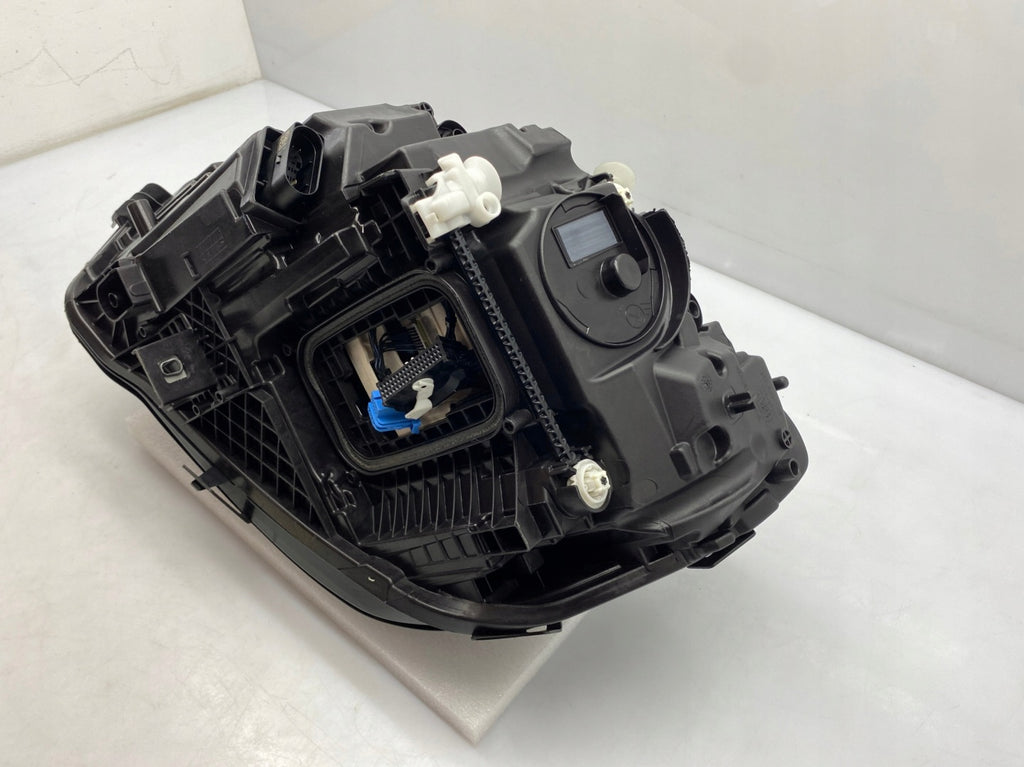 Frontscheinwerfer Mercedes-Benz Cla A1189061401 LED Rechts Headlight SCH9245643223dd