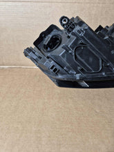 Load image into Gallery viewer, Frontscheinwerfer Skoda Octavia IV 5E4941015A Full LED Links Headlight SCH5163212447gy
