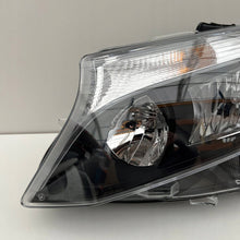 Laden Sie das Bild in den Galerie-Viewer, Frontscheinwerfer Mercedes-Benz Vito W447 A4479067700 Links Headlight SCH9438207805fi