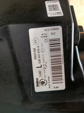 Load image into Gallery viewer, Frontscheinwerfer Skoda Rapid 5JB941015A Bi-Xenon Links Scheinwerfer Headlight SCH9682991935sb
