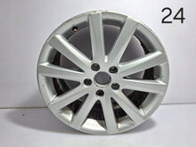Laden Sie das Bild in den Galerie-Viewer, 1x Alufelge 17 Zoll 5x112 3C0601025J VW Passat Tiguan Sharan Rim Wheel FEL4815106038mw