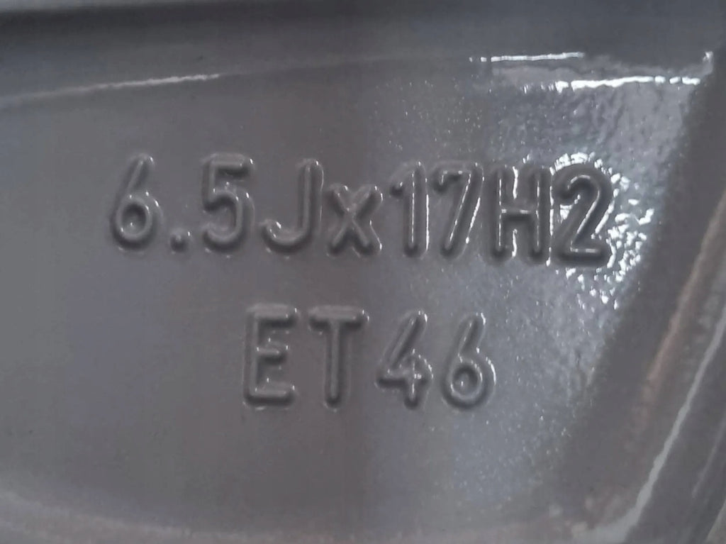 4x Alufelge 17 Zoll 6.5" 5x112 46ET Glanz Silber 5H0601025B VW Golf Viii FEL5716081126ii