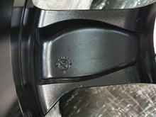 Load image into Gallery viewer, 1x Alufelge 17 Zoll 7.0" 5x114.3 40ET Glanz Schwarz KB409-6U200 Nissan Qashqai FEL9129075586ik