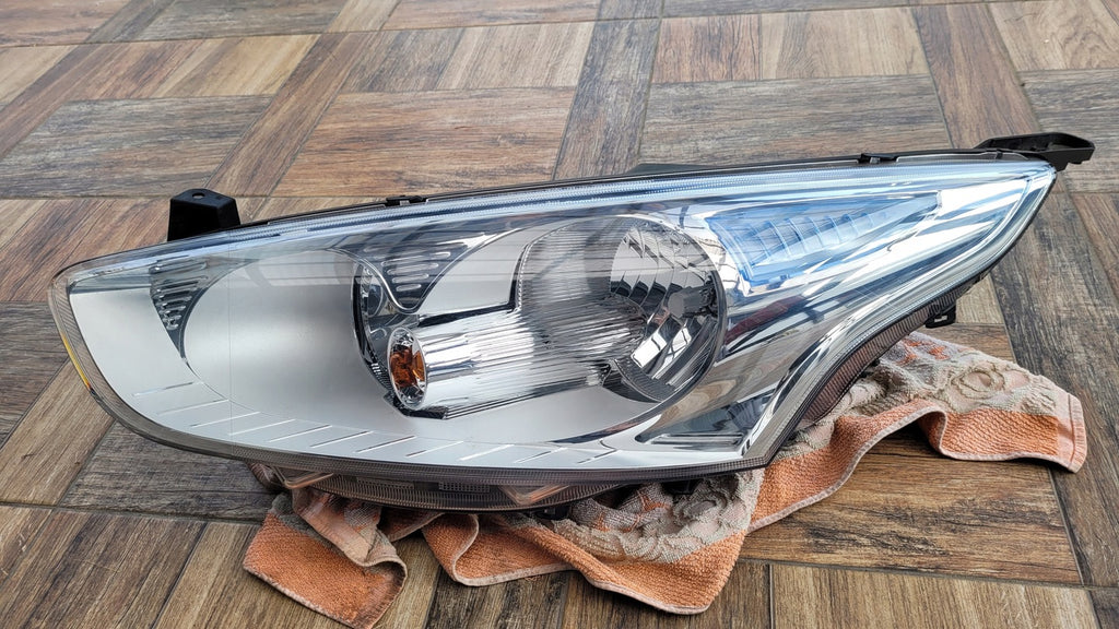 Frontscheinwerfer Ford B-Max AV11-13W030-AE Links Scheinwerfer Headlight