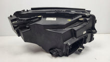 Laden Sie das Bild in den Galerie-Viewer, Frontscheinwerfer Mercedes-Benz Glc X253 A2539066303 Links Headlight SCH5060262560oz