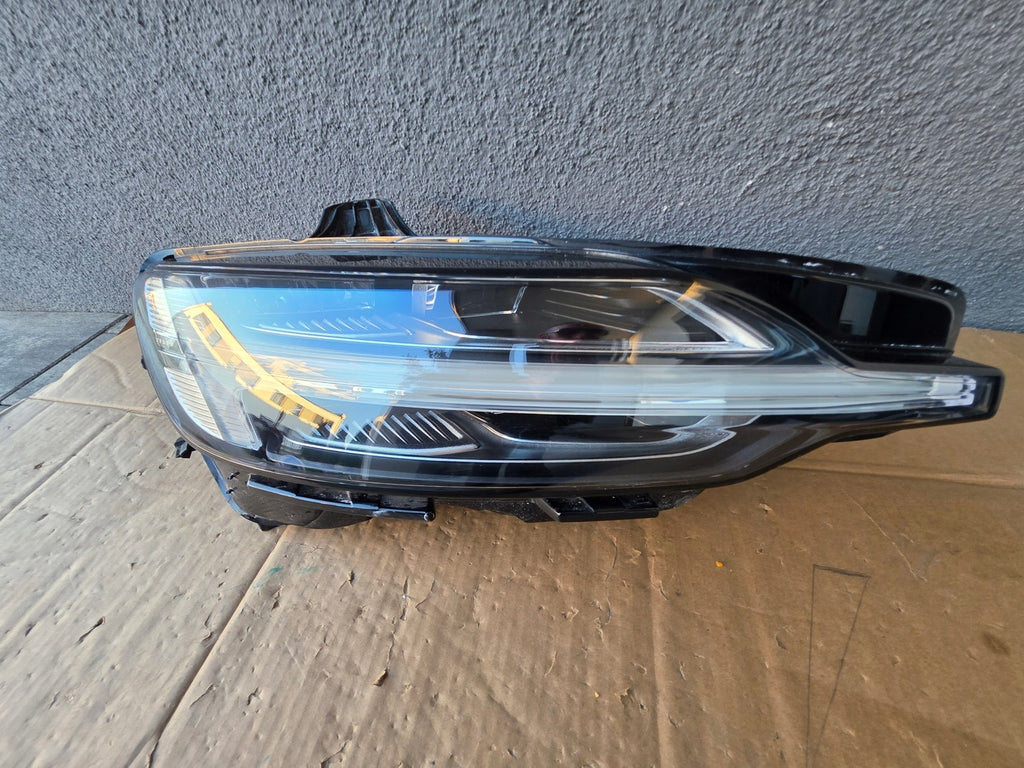 Frontscheinwerfer Volvo V60 S60 32338003 Rechts Scheinwerfer Headlight SCH5157560539gx
