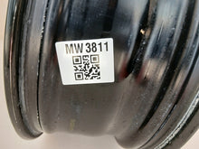 Laden Sie das Bild in den Galerie-Viewer, 1x Alufelge 18 Zoll 7.5" 5x112 49ET Glanz A1774013200 Mercedes-Benz W177 FEL3499355206wa