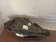 Laden Sie das Bild in den Galerie-Viewer, Frontscheinwerfer Mercedes-Benz W177 A1779064803 Full LED Rechts Headlight SCH7498847982so