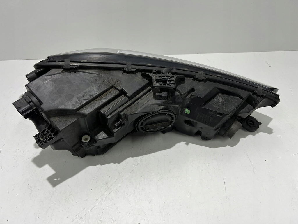 Frontscheinwerfer Audi A4 8W0941011 LED Ein Stück (Rechts oder Links) Headlight