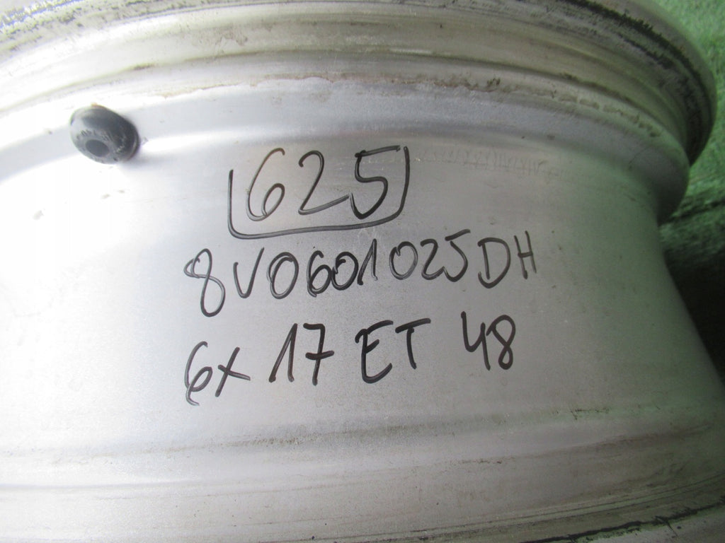 1x Alufelge 17 Zoll 6.0" 5x112 48ET Glanz Silber 8V0601025DH Audi A3 Rim Wheel FEL7326191016jm
