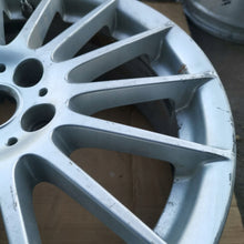 Laden Sie das Bild in den Galerie-Viewer, 1x Alufelge 17 Zoll 6.5" 5x108 43 5ET Matt Silber GX73-1007-TA Jaguar Rim Wheel FEL2056882443le
