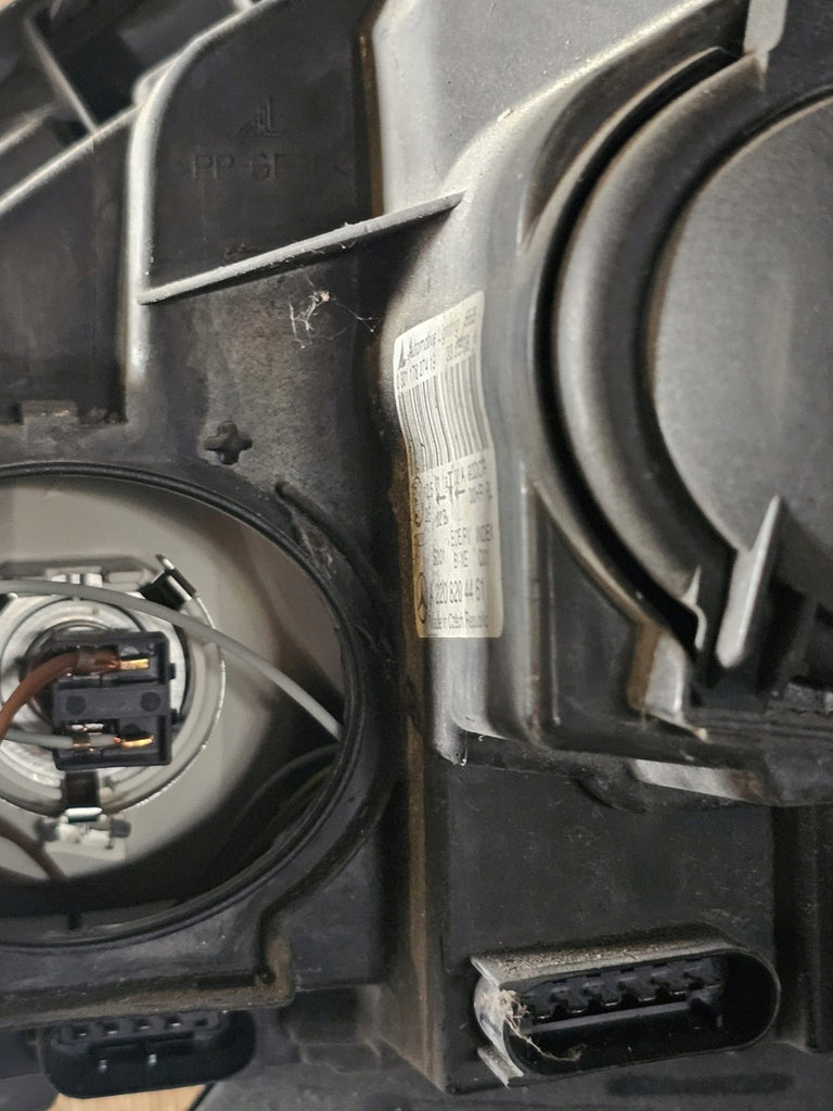 Frontscheinwerfer Mercedes-Benz W220 A2208204461 Rechts Scheinwerfer Headlight SCH4092045798qt