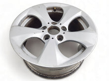 Load image into Gallery viewer, 1x Alufelge 16 Zoll 7.0&quot; 5x120 31ET Glanz Silber 6795805 BMW E91 E90 Rim Wheel