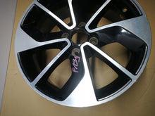 Laden Sie das Bild in den Galerie-Viewer, 1x Alufelge 16 Zoll 6.5" 4x100 44ET Glanz Silber 403005471 Renault Clio Iv FEL9852747980gi