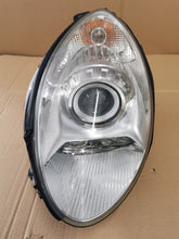 Load image into Gallery viewer, Frontscheinwerfer Mercedes-Benz W251 Xenon Ein Stück (Rechts oder Links) SCH2964179179ai
