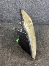 Laden Sie das Bild in den Galerie-Viewer, Frontscheinwerfer Ford Transit 10100748 Links Scheinwerfer Headlight SCH3030203010mo