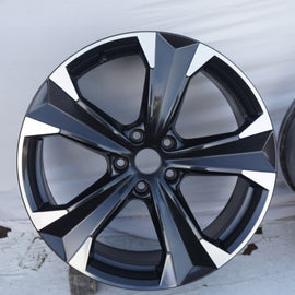 1x Alufelge 19 Zoll 8.0