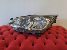 Laden Sie das Bild in den Galerie-Viewer, Frontscheinwerfer Seat Arona 90121018 6F1941015B BACF90121019 Links Headlight SCH9727879995hj