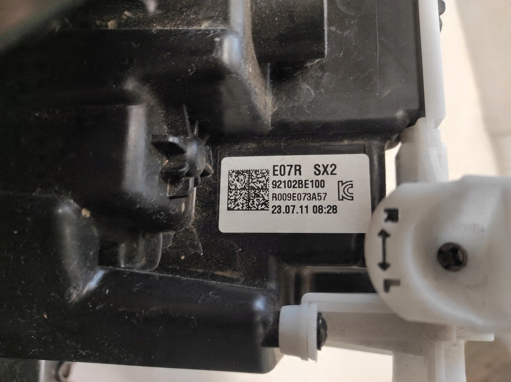 Frontscheinwerfer Hyundai Kona 92102BE100- Full LED Rechts oder Links