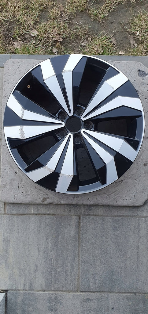 1x Alufelge 17 Zoll 6.5" 5x100 39ET Glanz Schwarz 2GM601025M VW T-Cross FEL4909053960sj