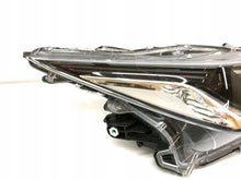 Laden Sie das Bild in den Galerie-Viewer, Frontscheinwerfer Toyota Corolla 81145-02T51 Rechts Scheinwerfer Headlight SCH5011656659yk