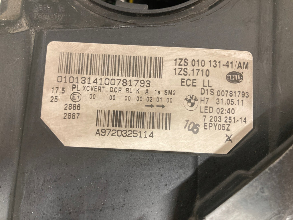 Frontscheinwerfer BMW 5 F11 F10 A9720325114 Xenon Ein Stück (Rechts oder Links)