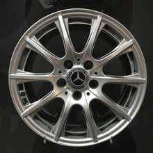 Load image into Gallery viewer, 4x Alufelge 16 Zoll 6.5&quot; 5x112 38ET Glanz Silber W205 Mercedes-Benz W204