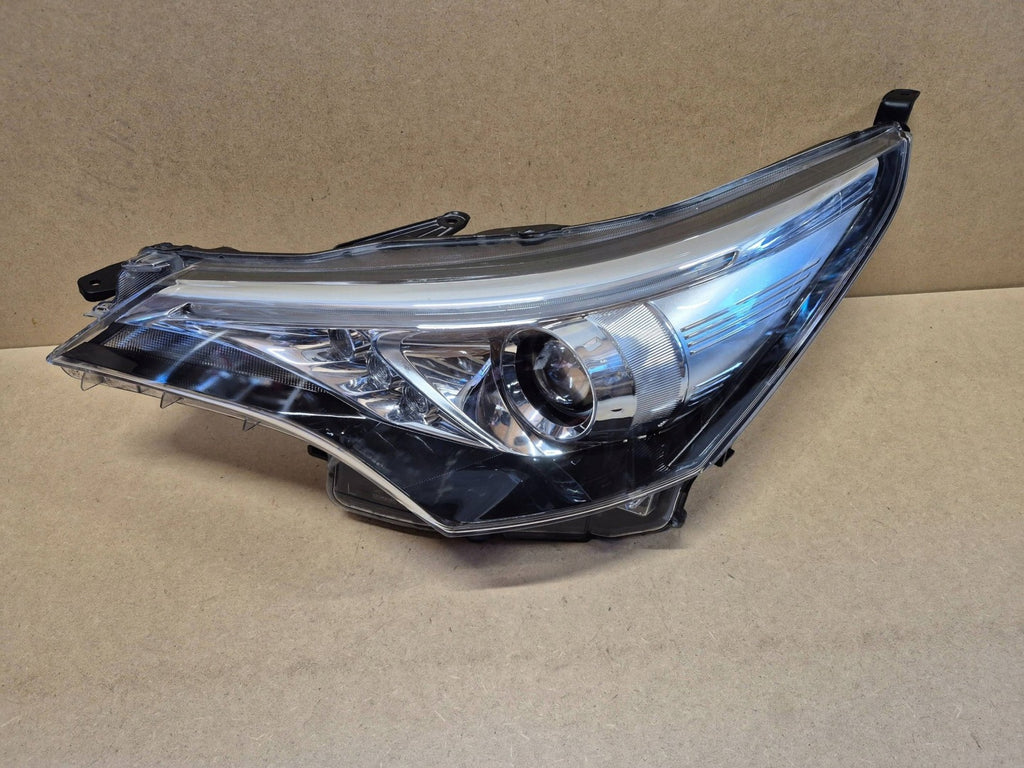 Frontscheinwerfer Toyota Avensis Links Scheinwerfer Headlight SCH6640094832ce