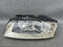Laden Sie das Bild in den Galerie-Viewer, Frontscheinwerfer Audi A8 Xenon Links Scheinwerfer Headlight SCH2995213439kz