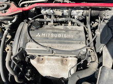 Laden Sie das Bild in den Galerie-Viewer, Motor Mitsubishi Lancer VII Outlander I 4G63 2.0 220TKm 2006 Benzin Komplett MOT6072018224ol