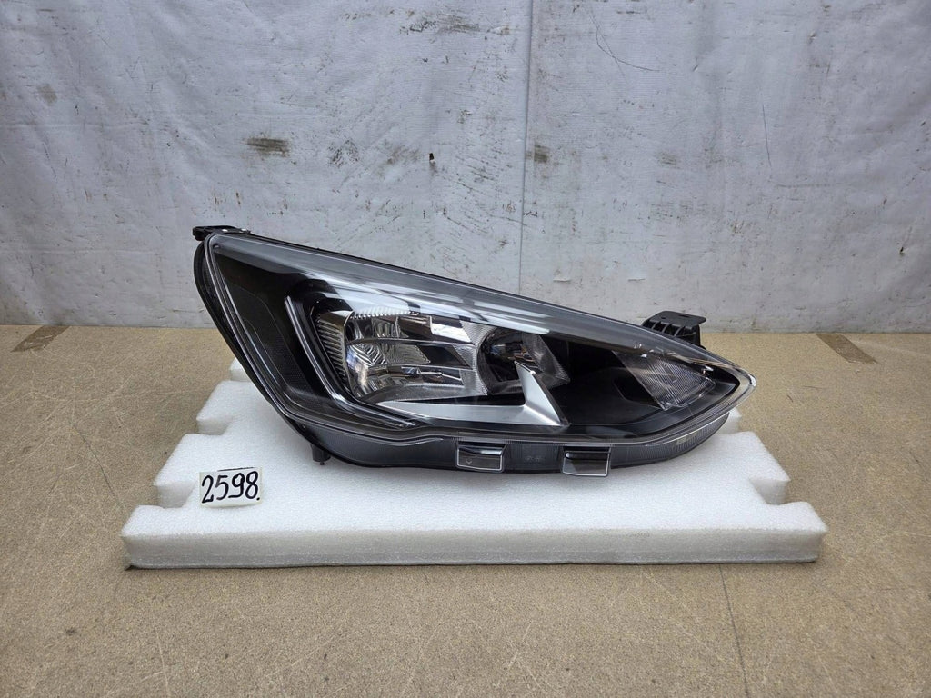 Frontscheinwerfer Ford Focus MX7B13E014CD Rechts Scheinwerfer Headlight SCH4656774223ni